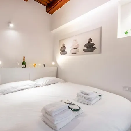 Monte Nero, 62 - Comodo E In Posizione Apartamento *